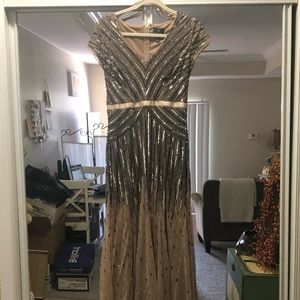 Gorgeous, heavily beaded, sequined gown!!